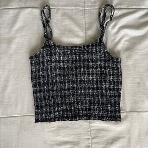 Brandy Melville Navg and White Ribbed Crop Camisole